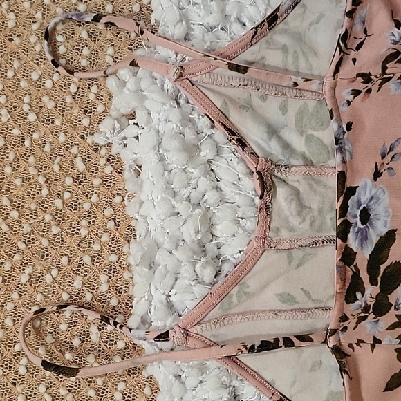 American Eagle top - Picture 5 of 11